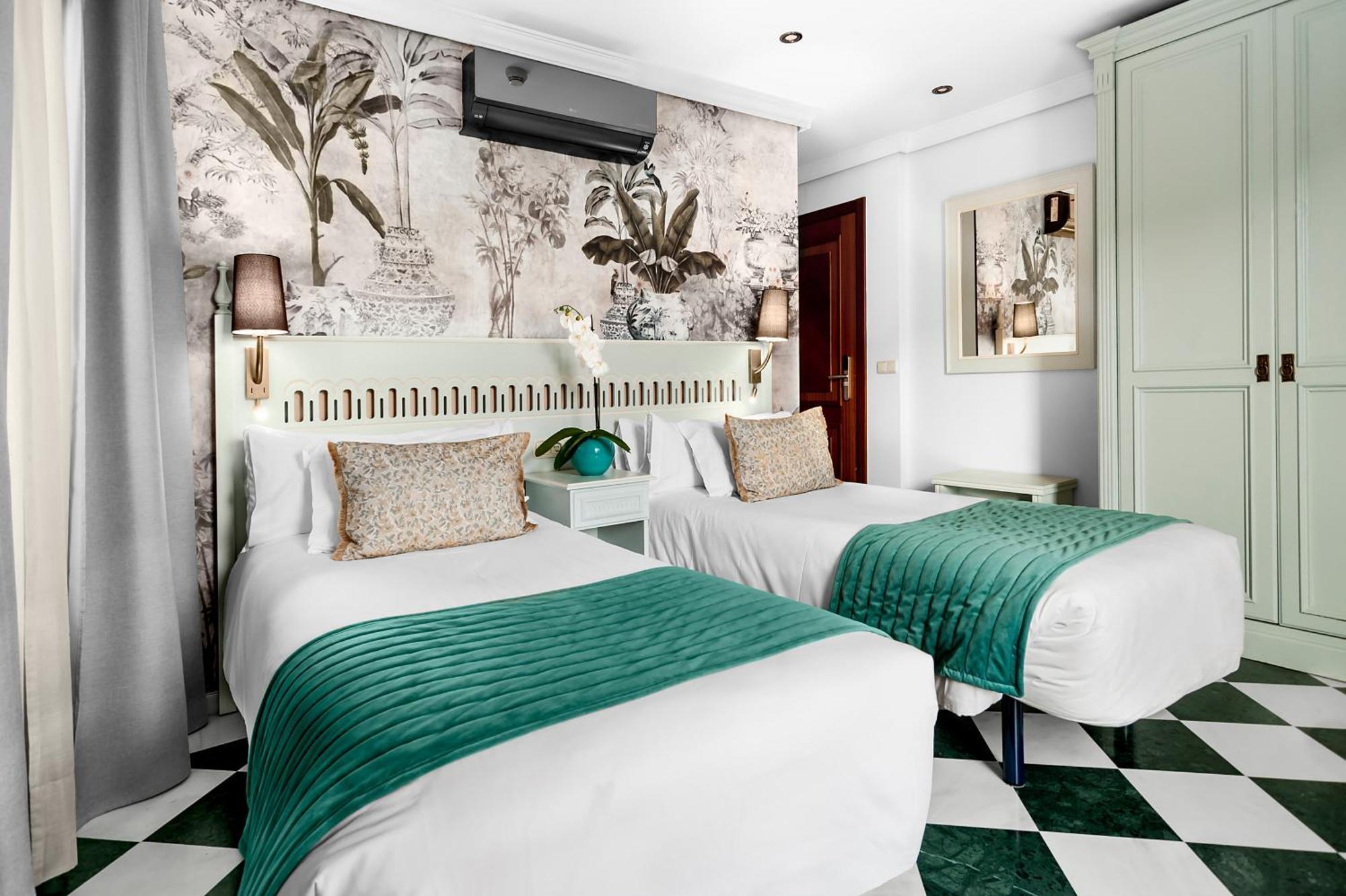 Standard Twin Room,1571275385:JPEG